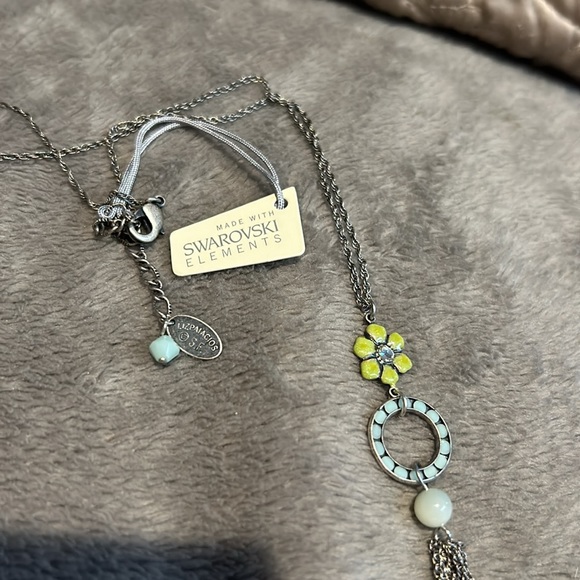 Liz Palacios Mint Alabaster, Green Enamel, Crystals & Fresh Water Pearl Necklace - Picture 5 of 12